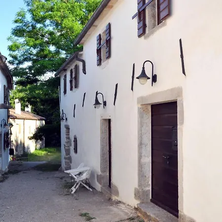 Istrien Traditionelles Steinhaus 6 By Interhome Nyaraló Kotli